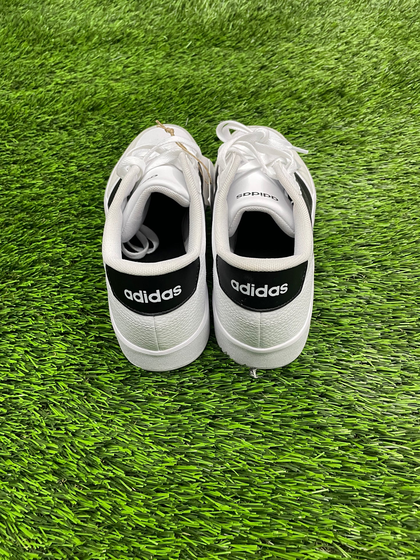 Tenis Adidas