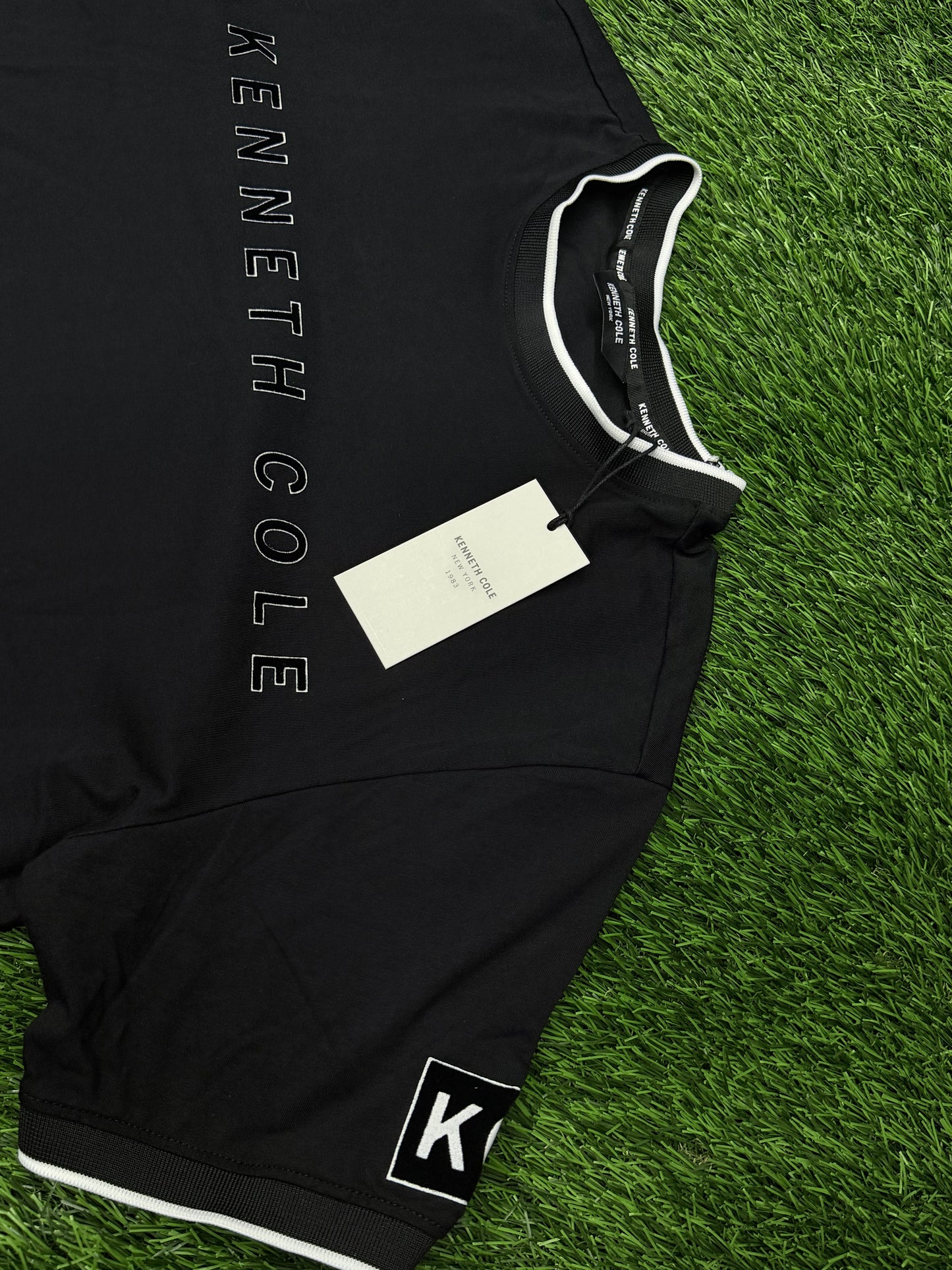 Playera Kenneth cole