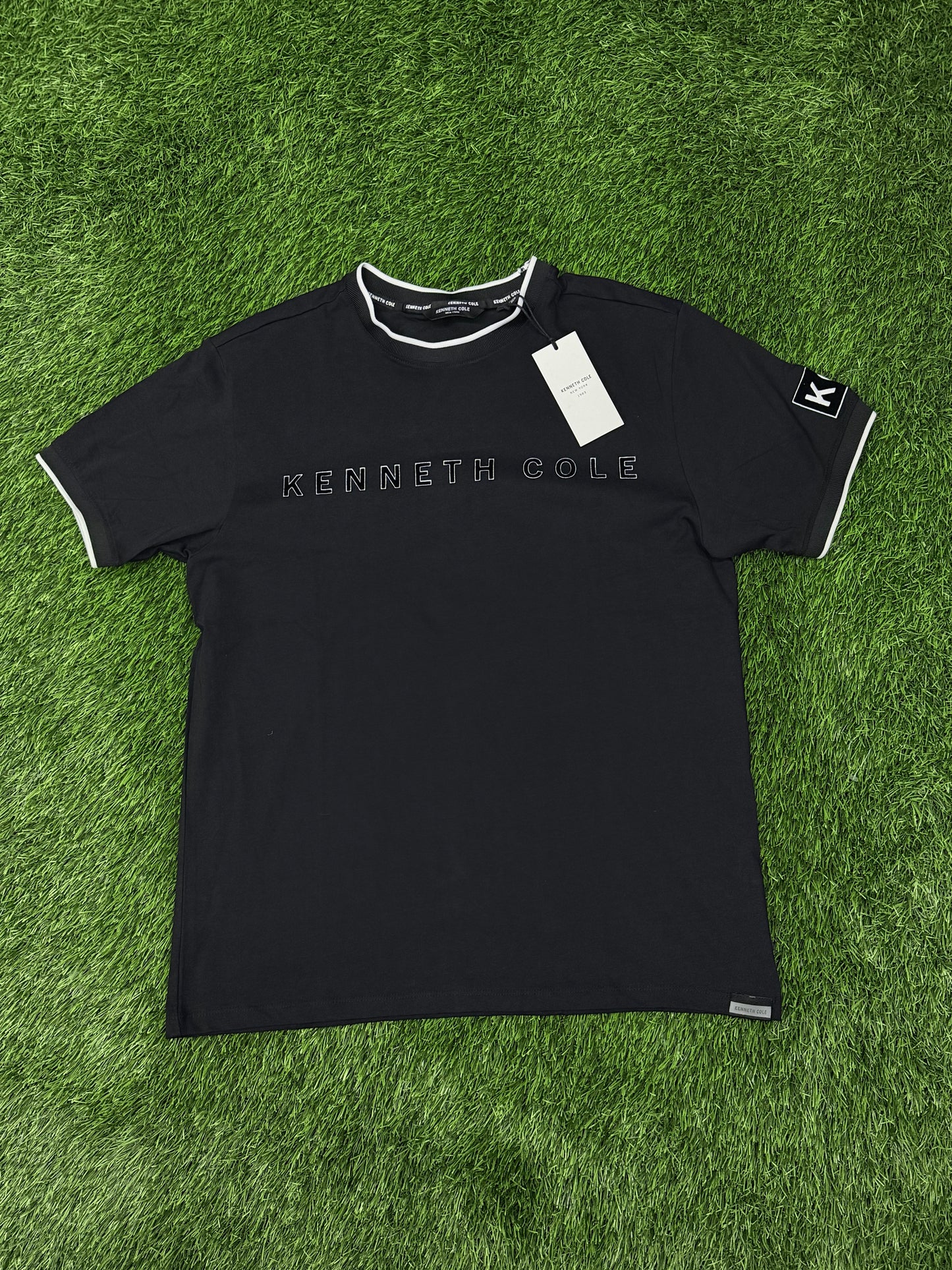 Playera Kenneth cole