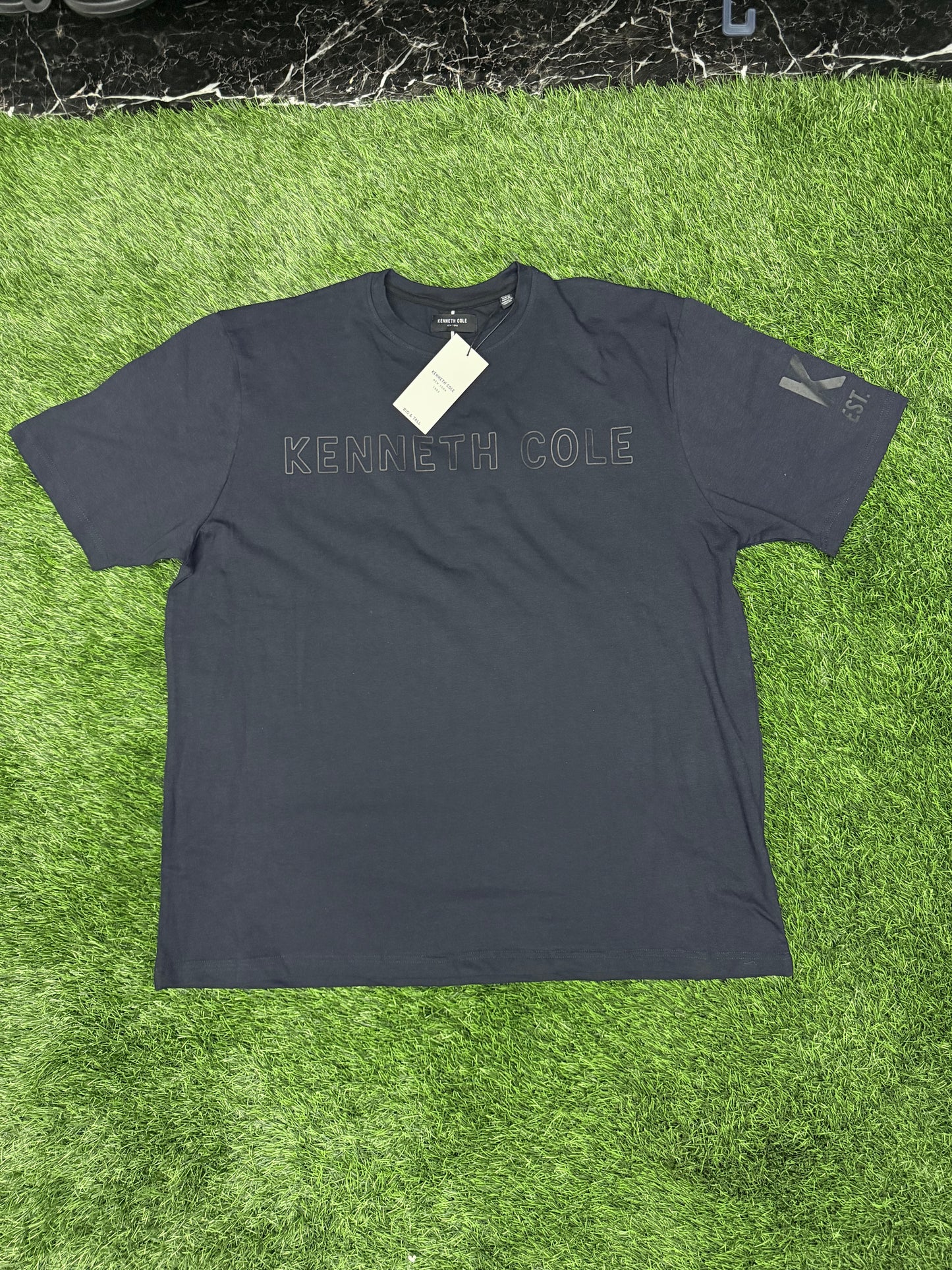 Playera Kenneth cole