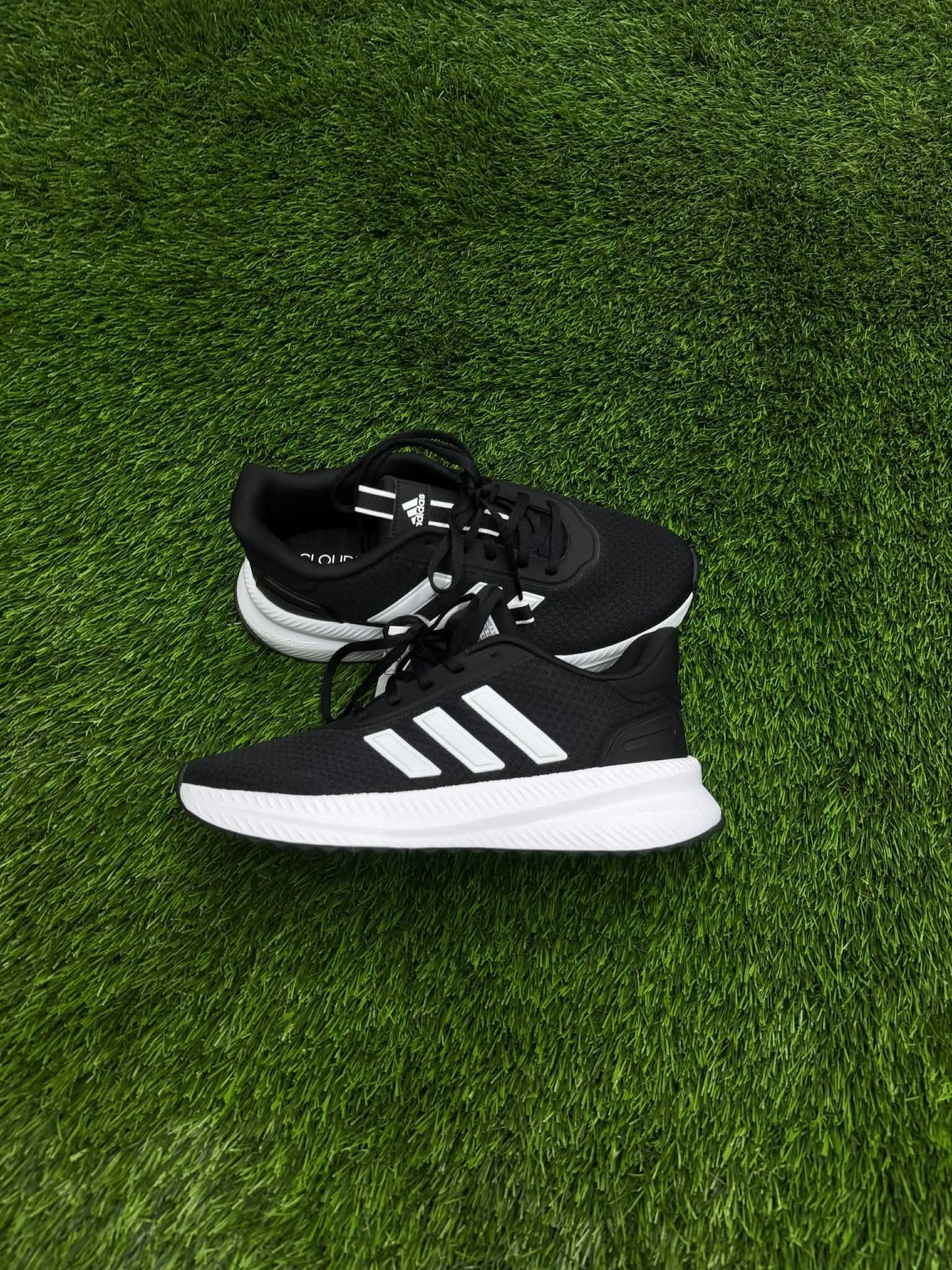 Tenis Adidas