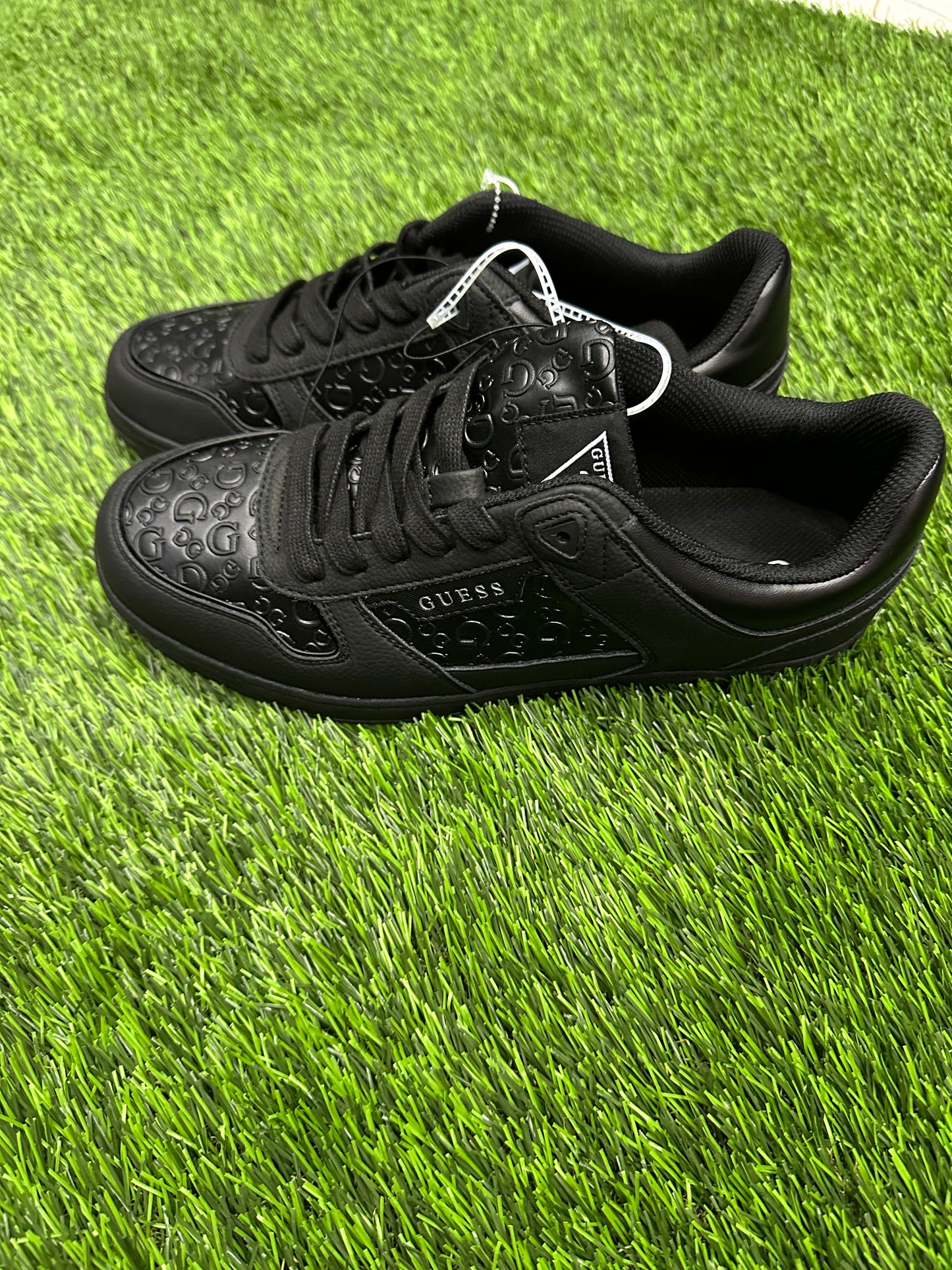 Tenis Guess
